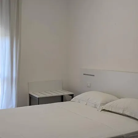 Albatro Mare Apartment *