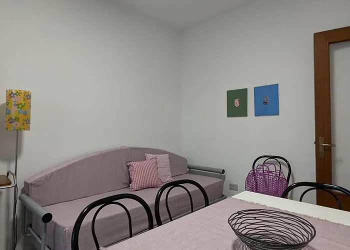 公寓 Albatro Mare 玛丽娜迪曼卡维萨